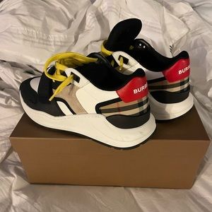 Burberry woman’s sneakers